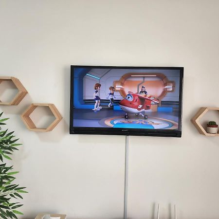 Netflix Panda House 3B2R Rimbayu Kota Kemuning With Atari Games Lägenhet Teluk Panglima Garang Exteriör bild